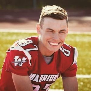 Meet your Posher, Dennis